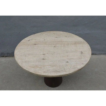 39 Pedestal Round Table Weathered Natural